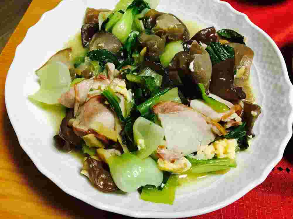 ハム・きくらげ・チンゲン菜の中華風炒め