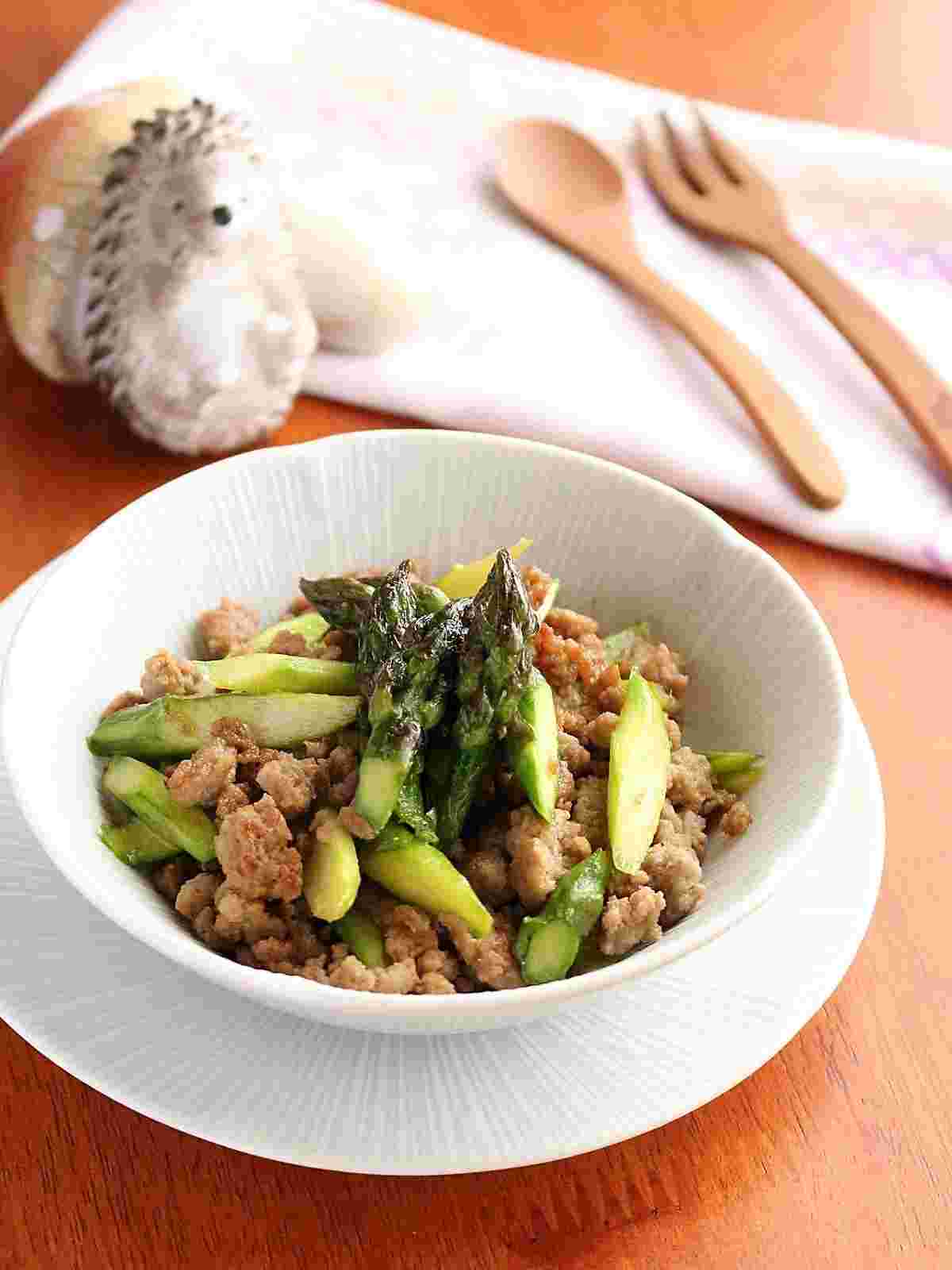 アスパラのひき肉炒め