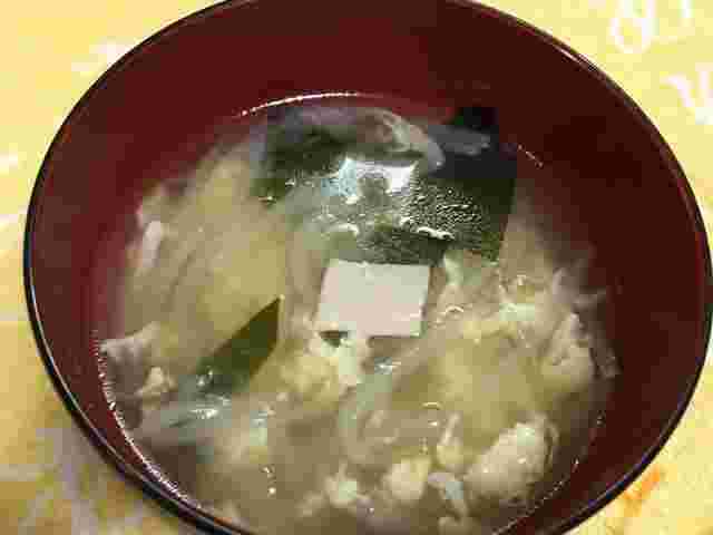 もやしとハムの中華スープ