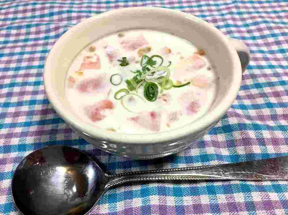 人気レシピで作るトマトとじゃがいものスープ