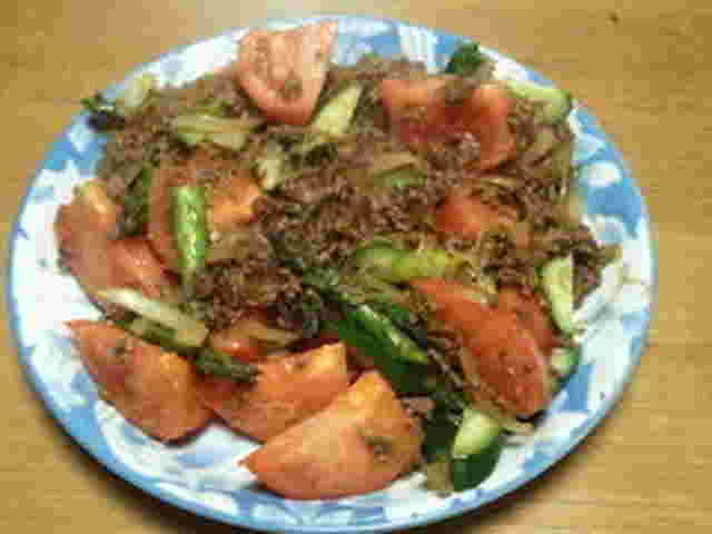 たっぷり野菜ときゅうりとひき肉の春雨炒め