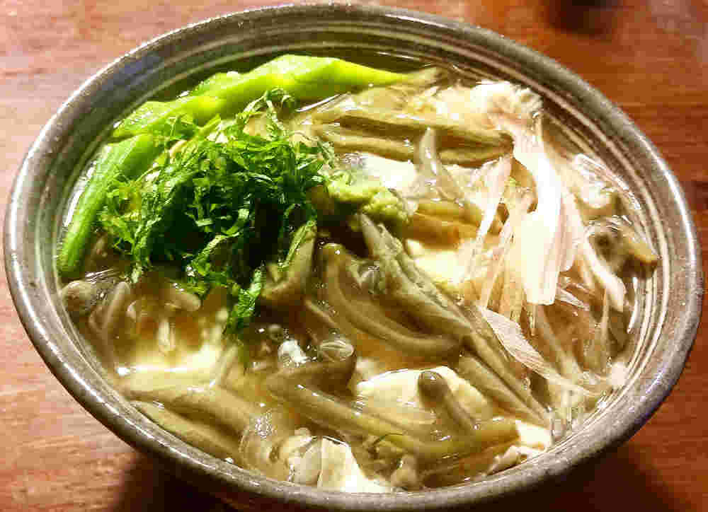 乾燥湯葉とじゅんさいの丼