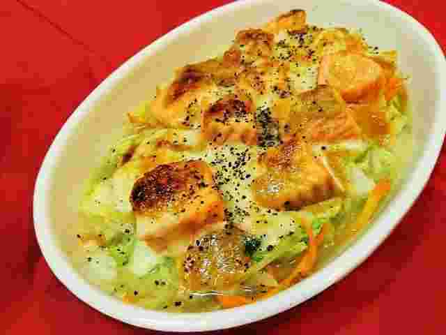 白菜と鮭のチーズ焼き