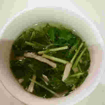 ベーコンと水菜のコンソメスープ