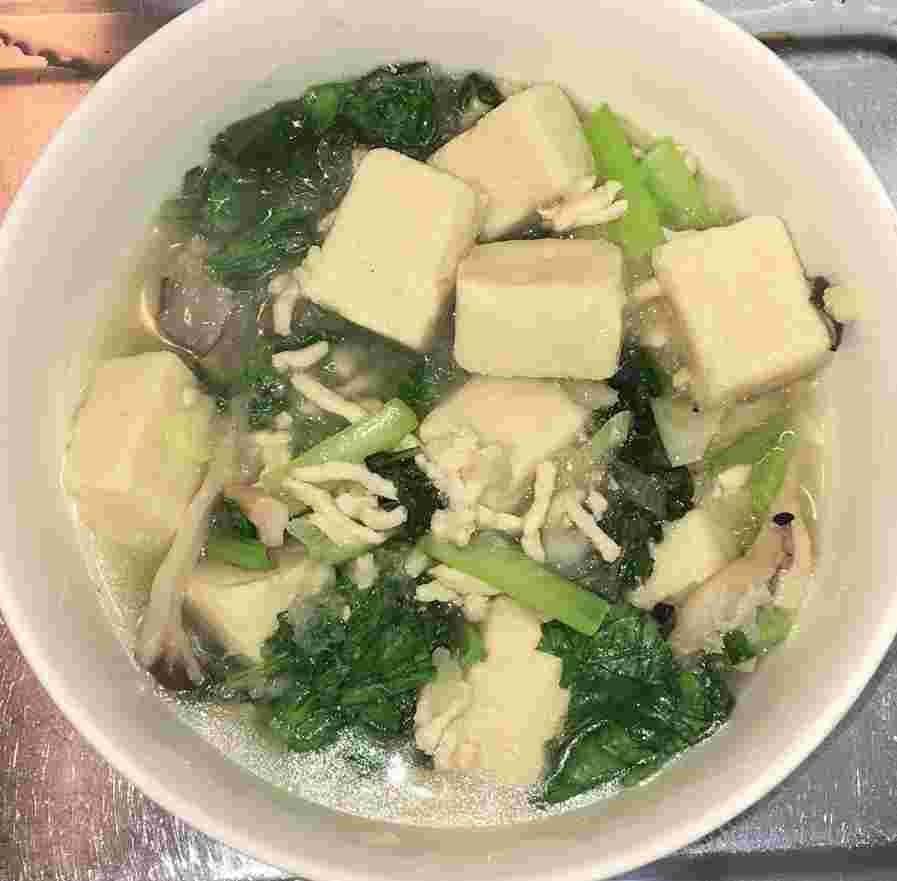 鶏挽き肉と高野豆腐のみぞれ煮