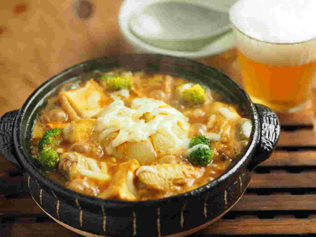玉ねぎを丸ごと使用したカレー鍋