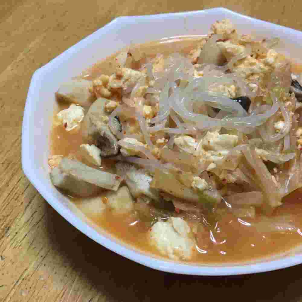 しらたきと卵を使ったデトックススープ