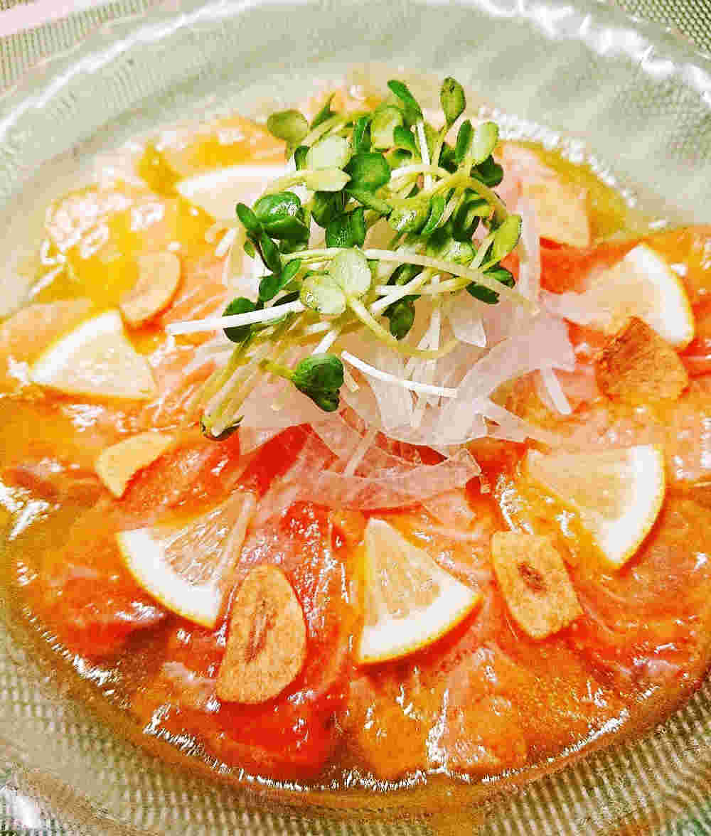 昆布茶DEサーモンのカルパッチョ