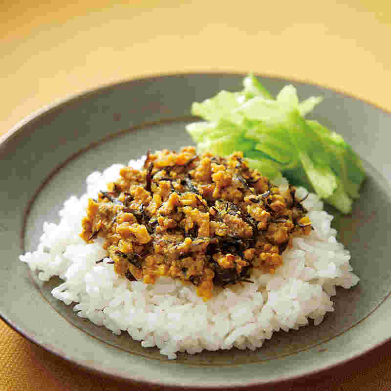 おからと豚ひき肉のドライカレー