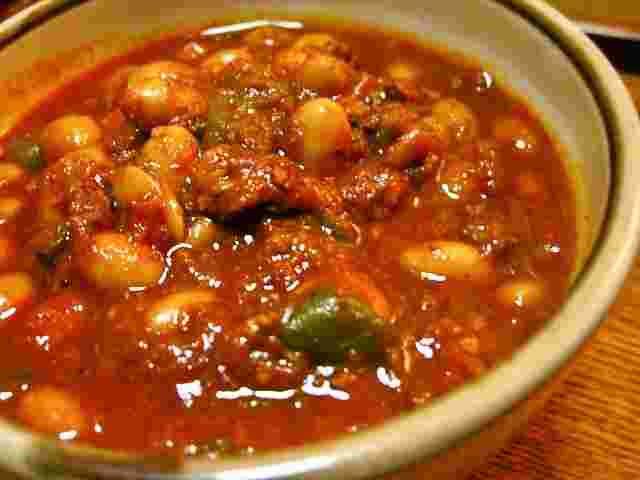 食べる豚肉スープ「チリコンカン」