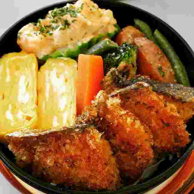 塩鮭のカレーパン粉焼き