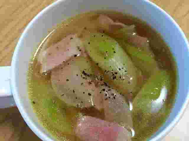 大根とベーコンのネギスープ