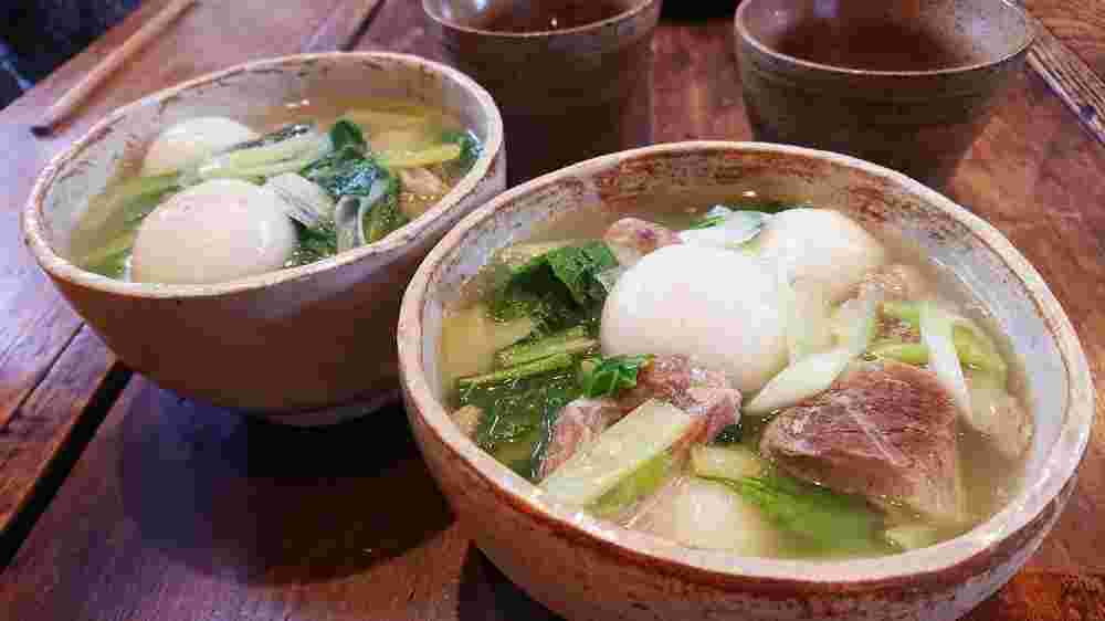 簡単な作り方で作った牛すじのじゃが豚スープ