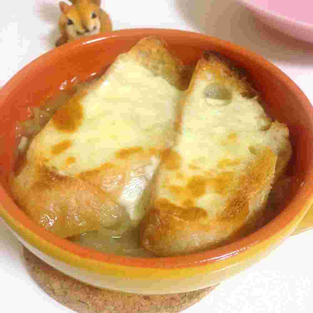 牛すじスープを活用して作るオニオングラタンスープ