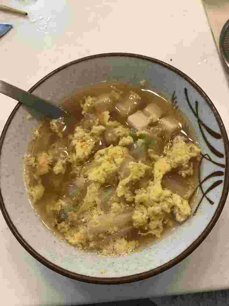 白菜と豆腐の卵とじスープ