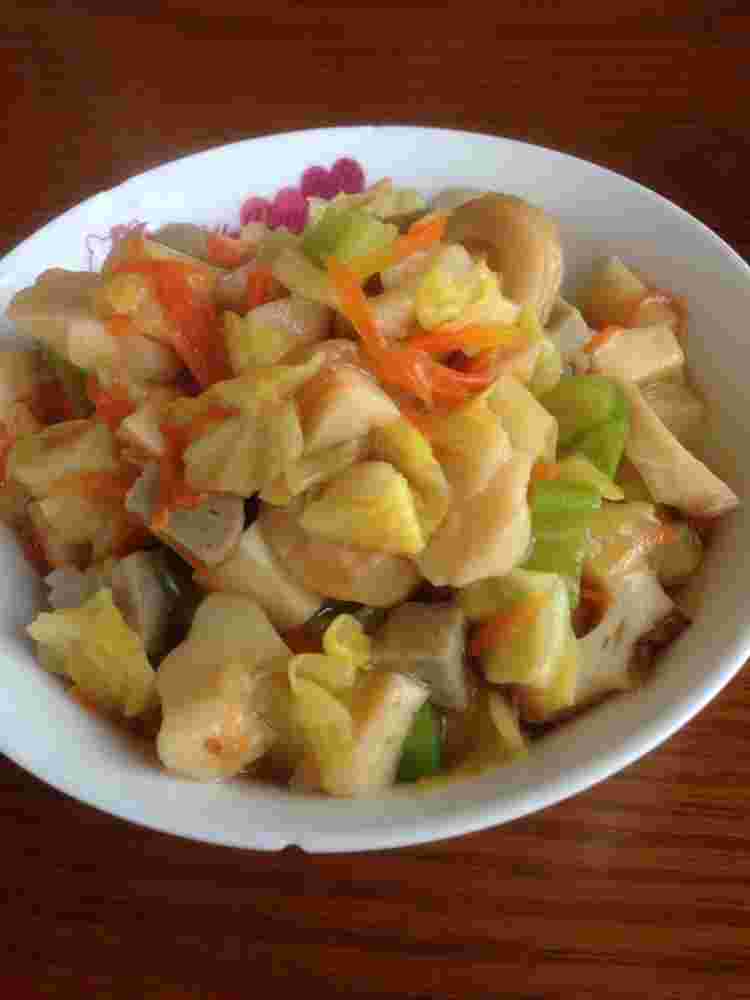 人気レシピでつくる玉ねぎおでん中華丼