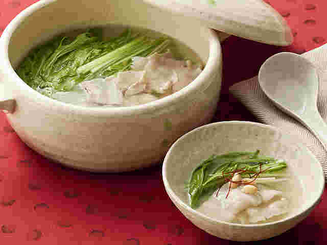 シャキシャキ水菜と豚肉のさっぱり中華風スープ