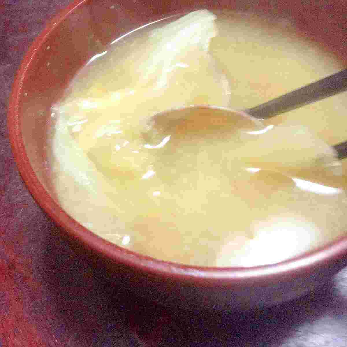 白菜とあさりの味噌汁