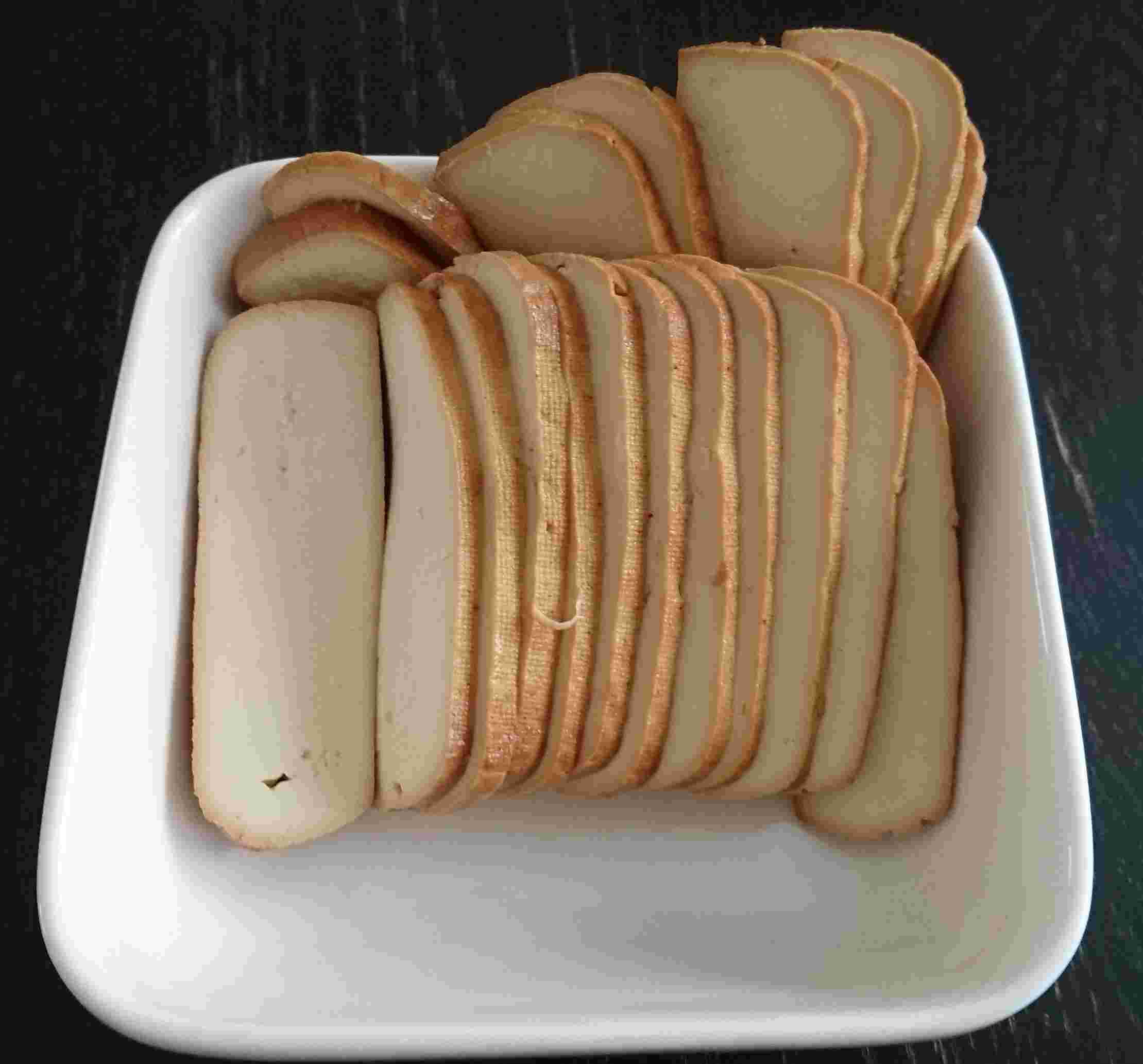 コンソメを使った豆腐の燻製