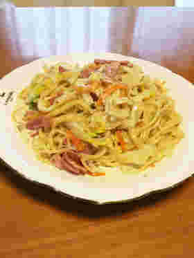 白菜とチーズでカルボナーラ風パスタ