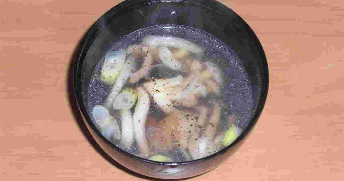 鶏皮のコクうま中華スープ