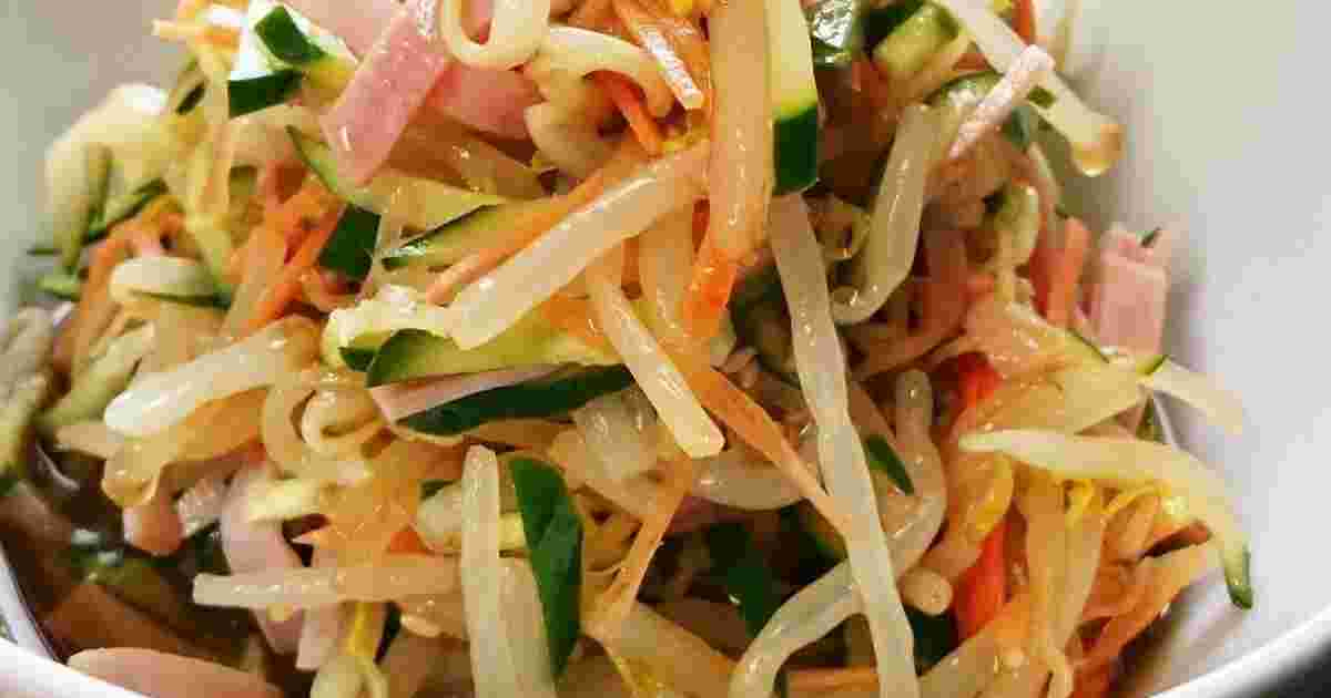 もやしを大量消費できるもやしときゅうりの中華サラダ