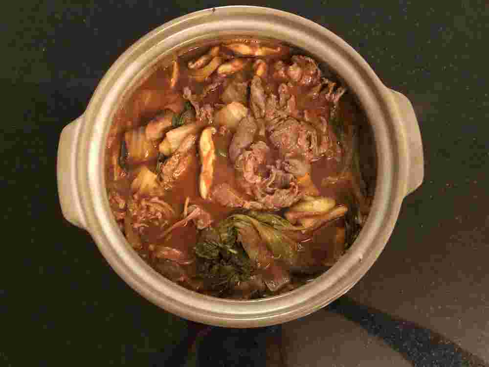 白菜と牛肉のごま味噌鍋のレシピ