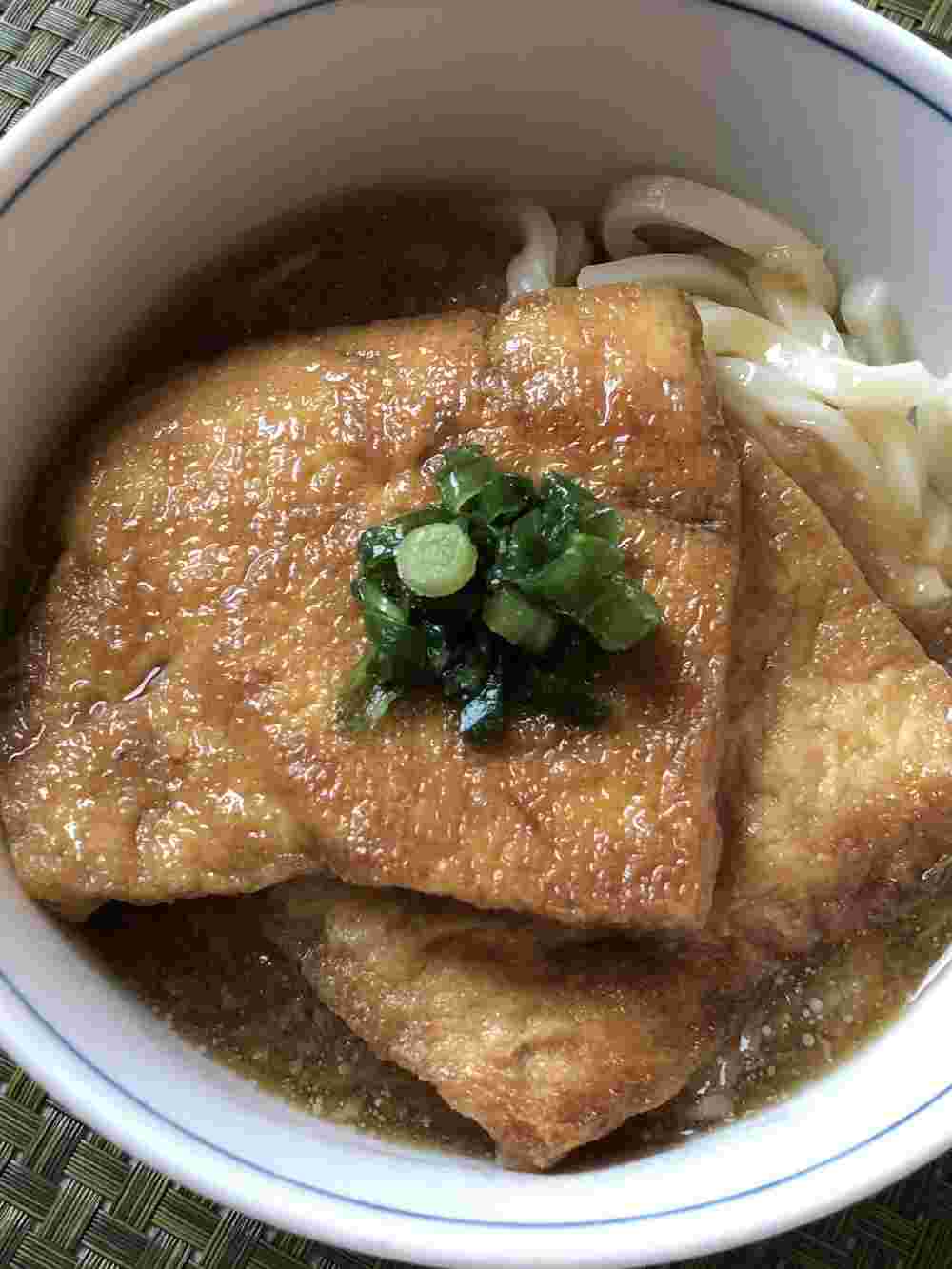 人気レシピで作る大根おろしのきつねうどん