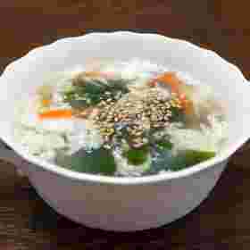 卵白とわかめの中華風スープ
