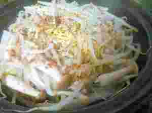 もやし白菜しめじのホットサラダ