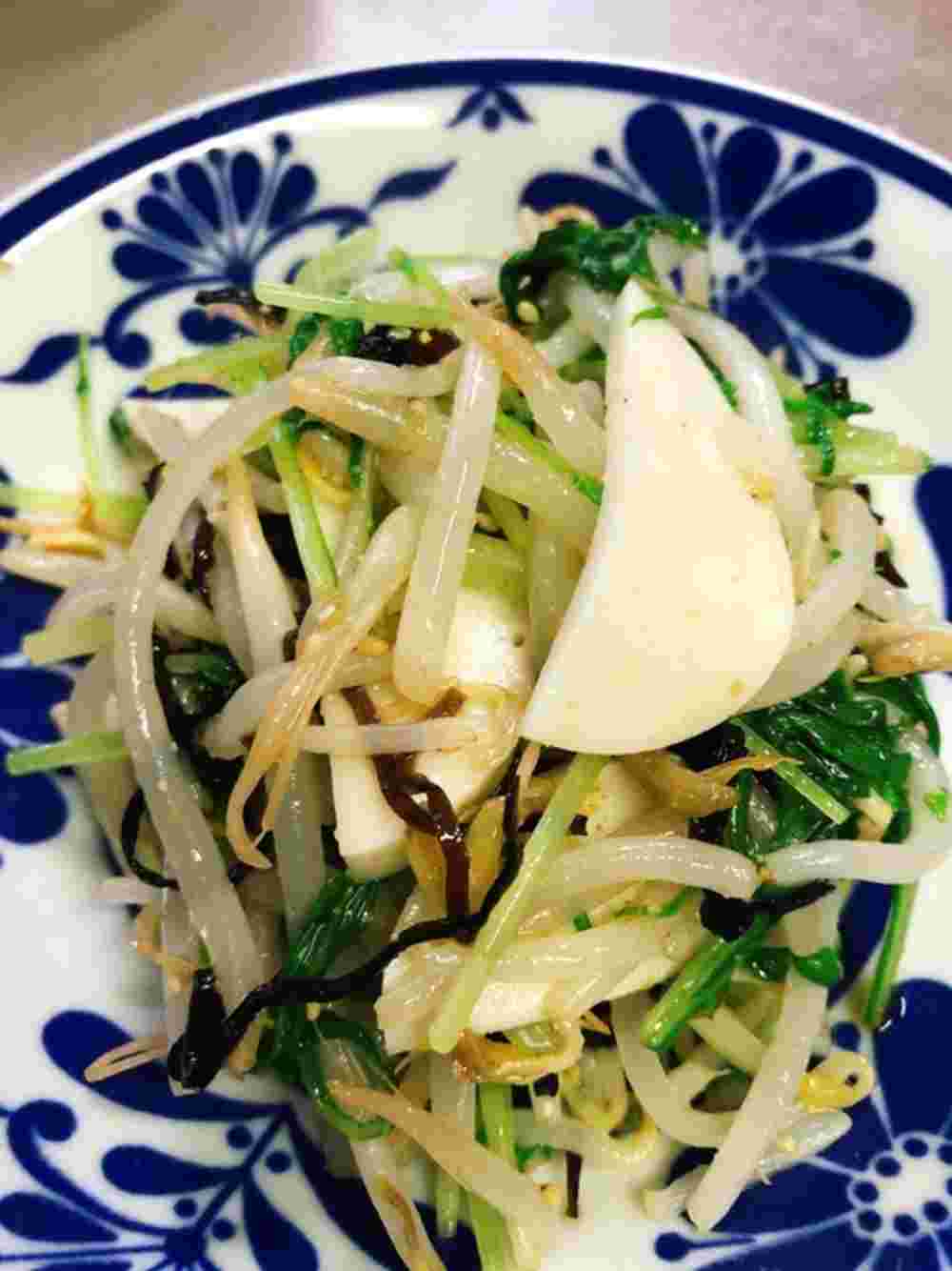 水菜ともやしの塩昆布和え