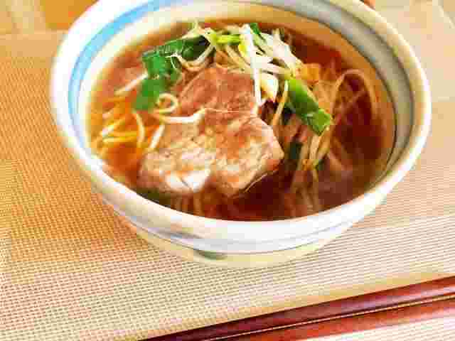 もやしたっぷりピリ辛醤油ラーメンのレシピ