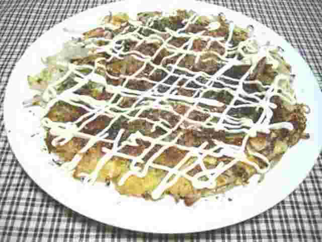 チーズ入りもやしのお好み焼き