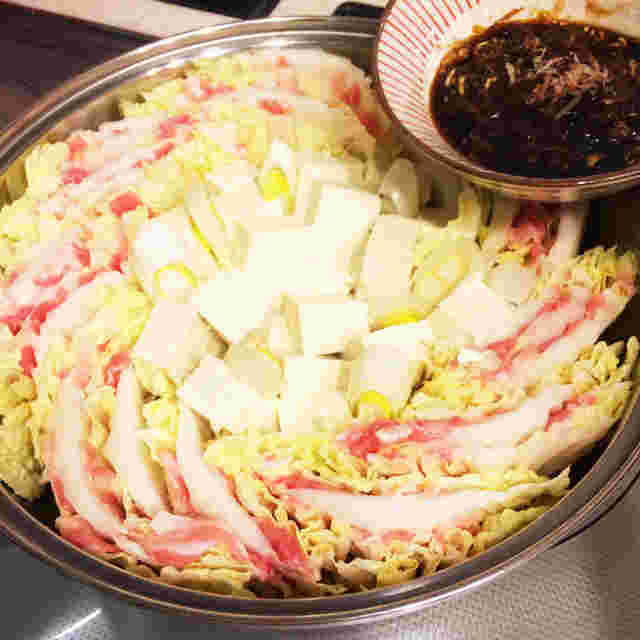 白菜と豚バラアレンジ湯豆腐！