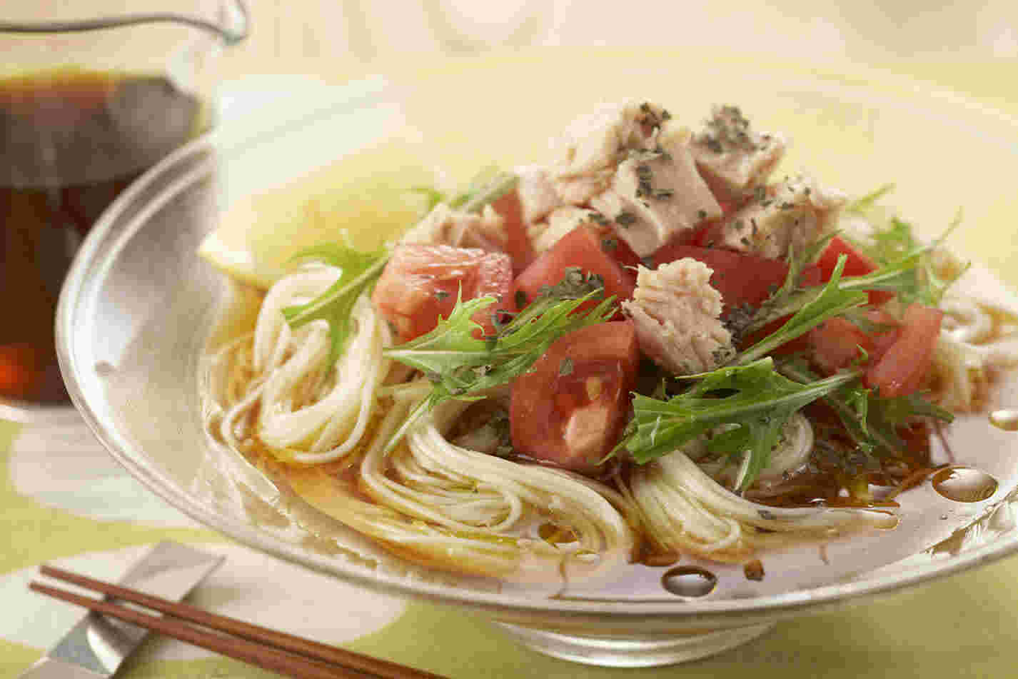 オリーブオイルを使ったバジル風味のそうめん