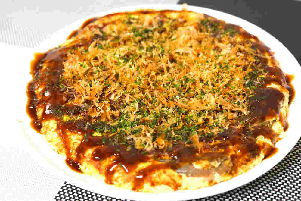 豆腐とこんにゃく入りお好み焼き