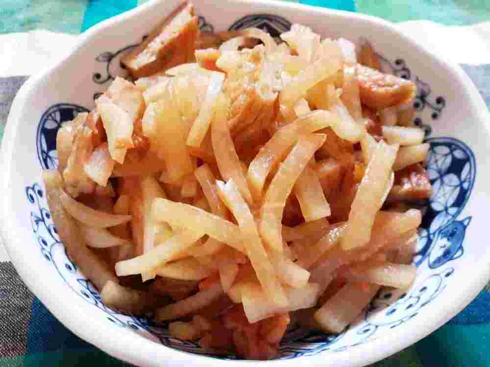 いわしの塩焼きによく合うレシピで作った大根とさつま揚げの煮物