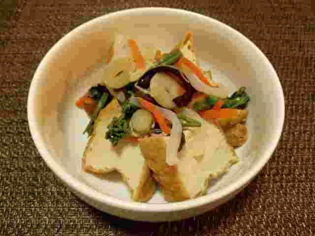 厚揚げと人参の煮物