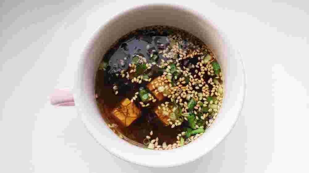 豆腐入りポン酢もずくスープ