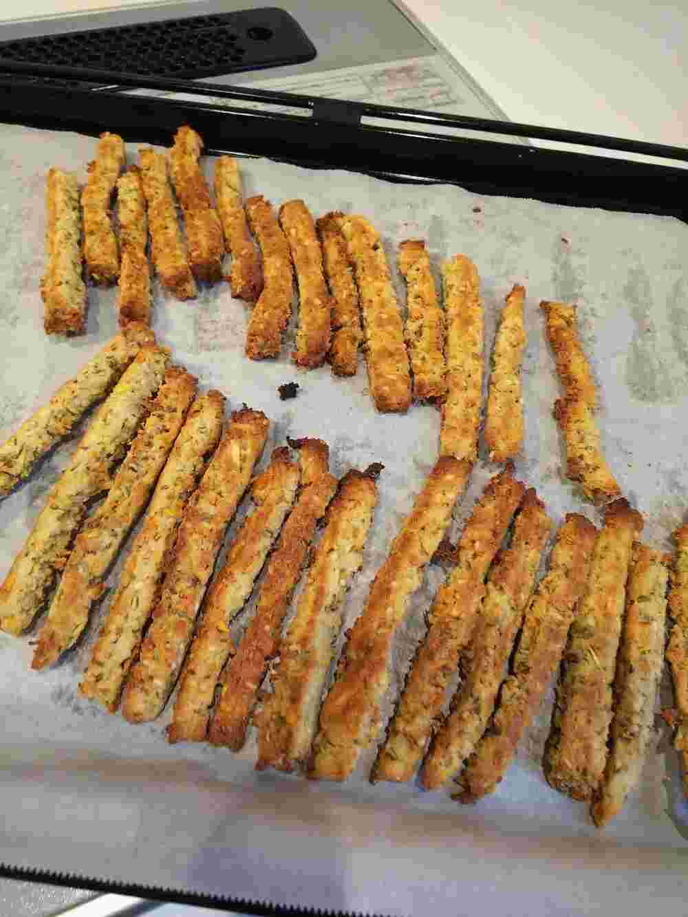 人気レシピで作るスティック人参クッキー