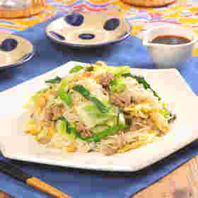 キャベツ入り餃子そうめんチャンプルー