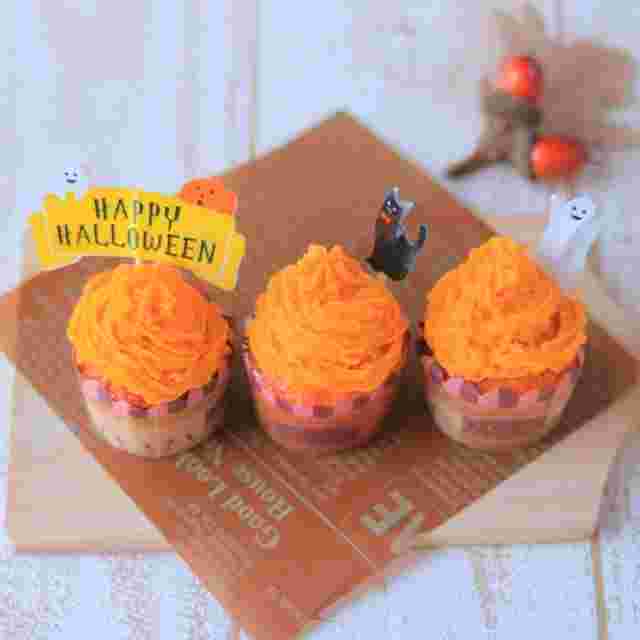 ハロウィン仕様のかぼちゃカップケーキのレシピ