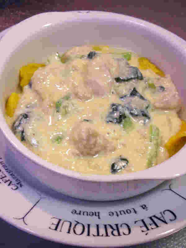 かぼちゃニョッキの鶏肉クリームソースのせ