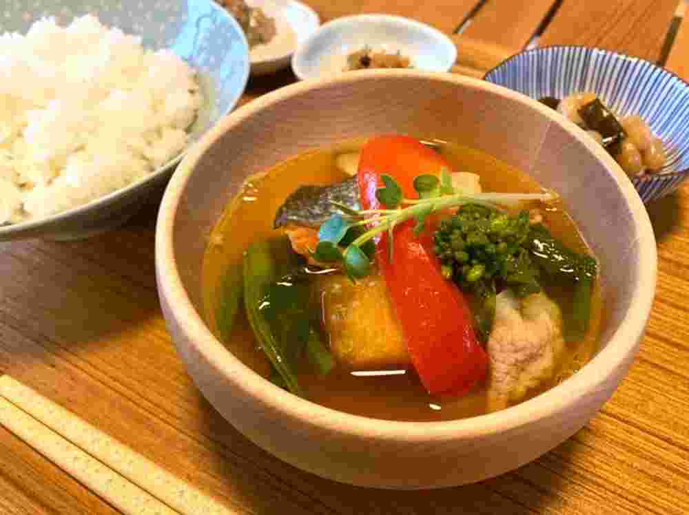 かぼちゃと鮭の味噌汁