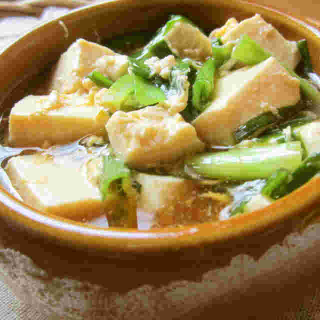 豆腐とニラのこくうまスープ