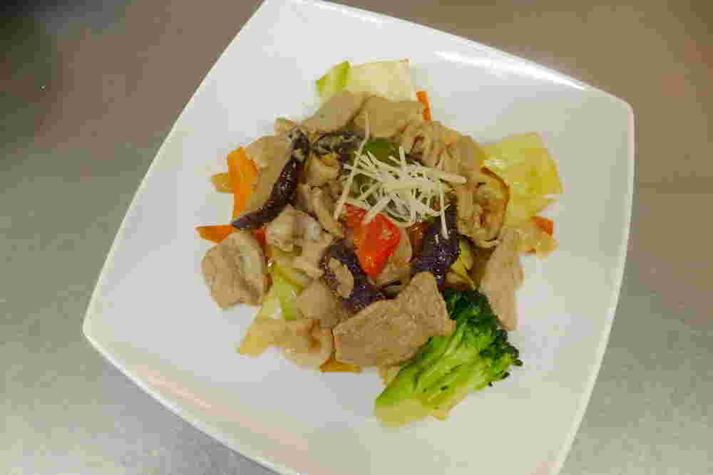 豚肉とブロッコリーの生姜ポン酢炒めのレシピ