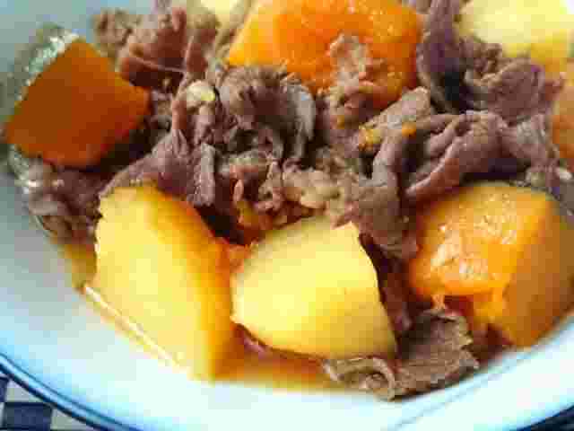 かぼちゃ牛肉じゃがいものピリ辛煮物