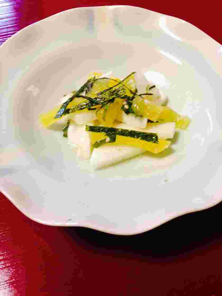長いもと沢庵の酢の物