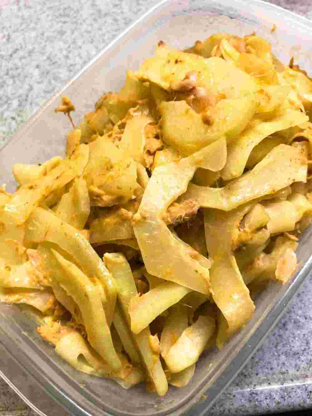 人気レシピで作るパパイヤサラダのカレーマヨ炒め