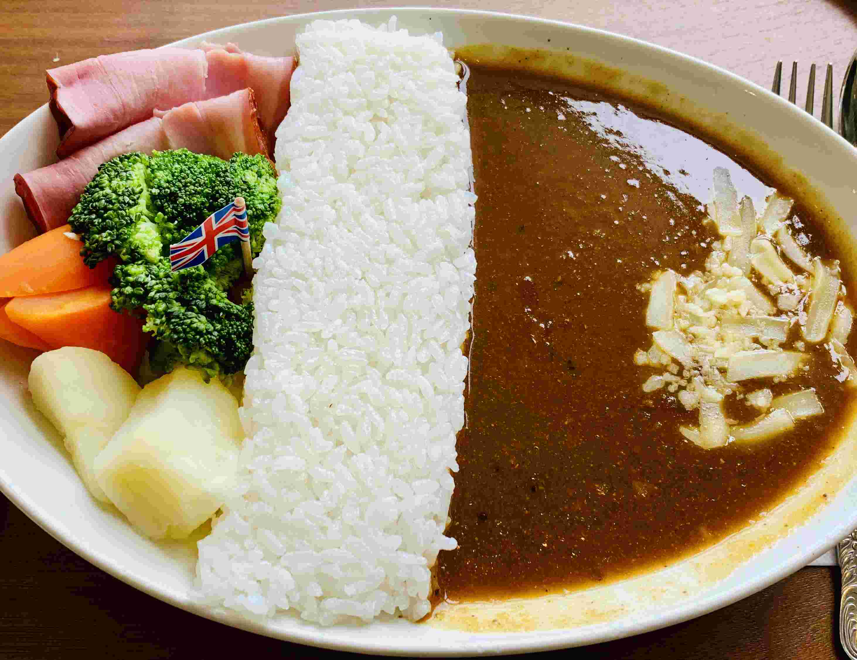 ブロッコリーを加えたカレー
